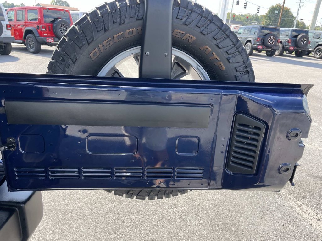 Used 2013 Jeep Wrangler Sport AWD/4WD image 11