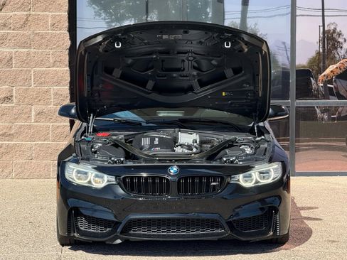 Used 2017 BMW M4 Coupe image 22