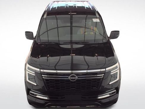 Used 2025 Nissan Armada SL w/ Captain's Chari Seat Package AWD/4WD image 8