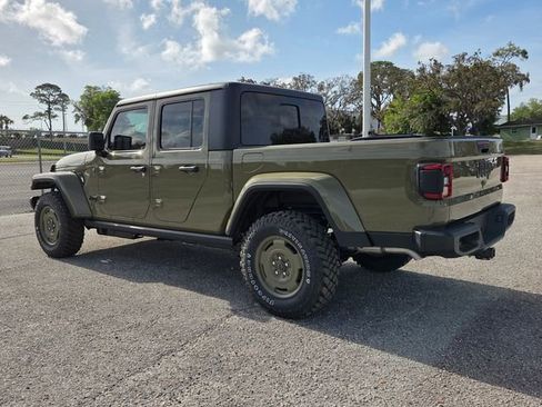 Used 2026 Jeep Gladiator Willys image 5