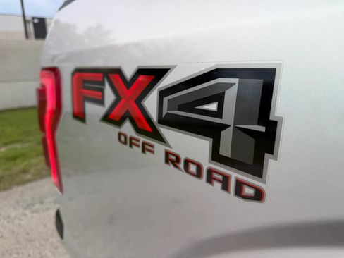 Used 2016 Ford F150 Lariat w/ Equipment Group 501A Mid AWD/4WD image 31
