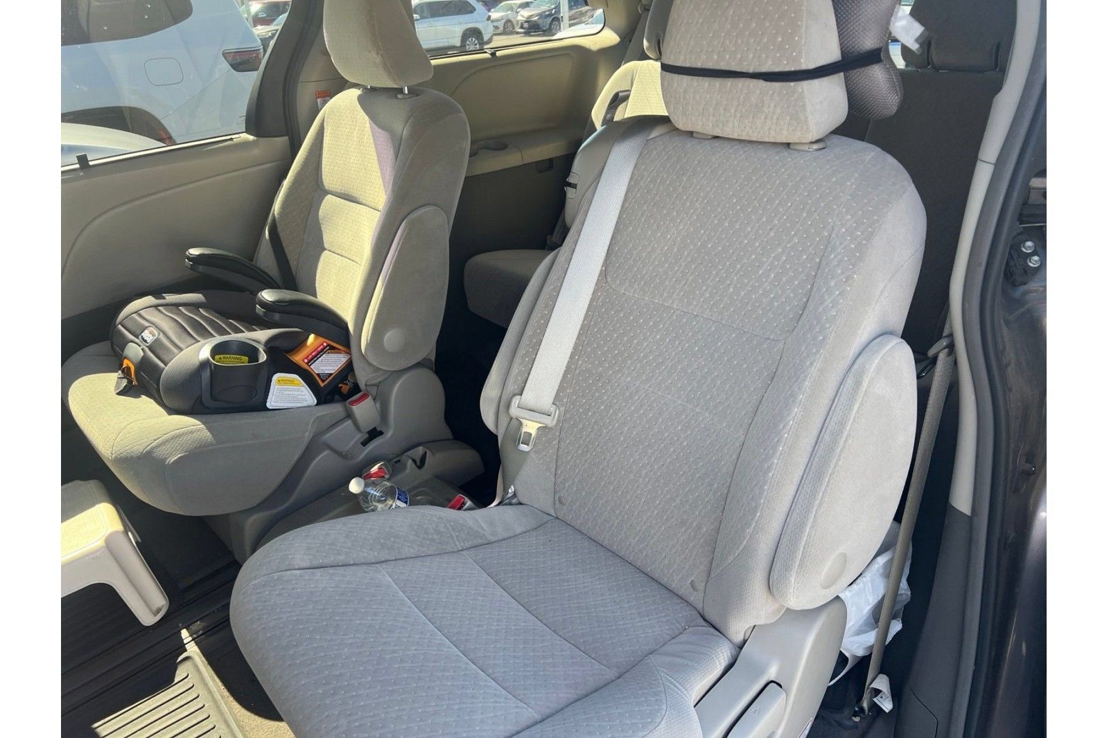 Used 2015 Toyota Sienna LE FWD image 7