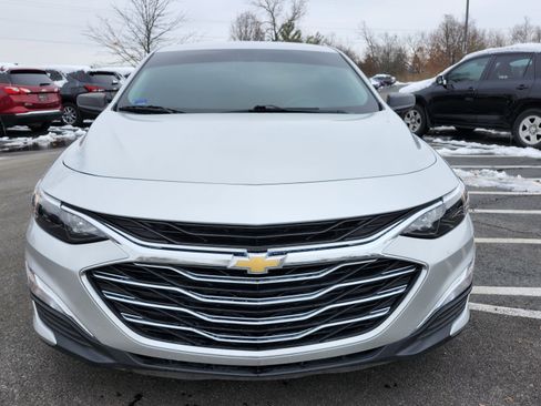 Used 2019 Chevrolet Malibu LS image 11