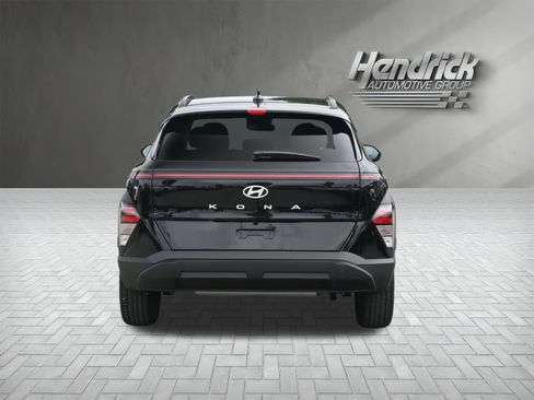 Used 2026 Hyundai Kona SEL Sport FWD image 8
