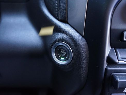 Used 2021 Chevrolet Silverado 1500 RST w/ Texas Edition Plus image 28