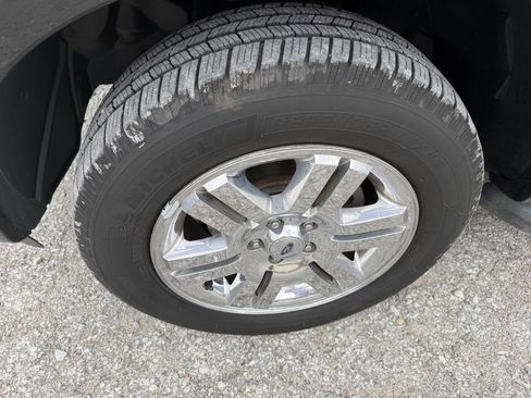 Used 2010 Ford Explorer Sport Trac Limited AWD/4WD image 9