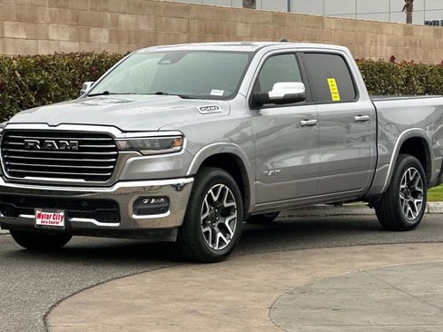 Used 2025 RAM 1500 Laramie image 8