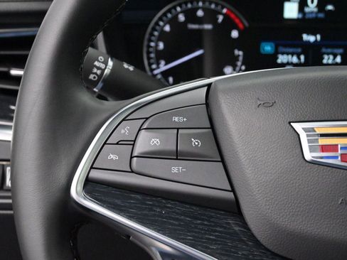 Certified 2025 Cadillac XT5 Premium Luxury image 18