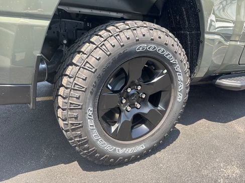 New 2026 RAM 1500 Warlock AWD/4WD image 15
