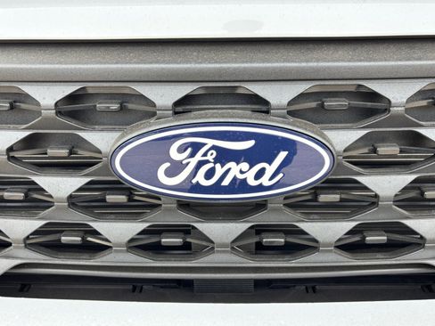 New 2026 Ford Maverick XL AWD/4WD image 21