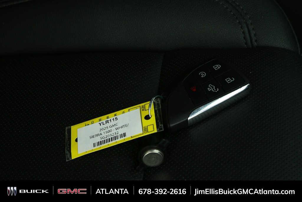 Certified 2025 GMC Sierra 1500 SLT AWD/4WD image 36
