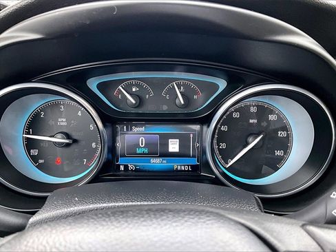 Used 2017 Buick Envision Essence image 17