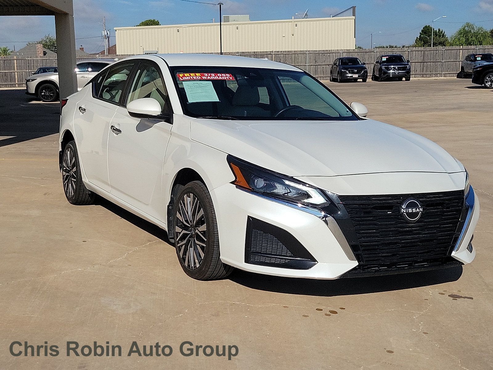 Used 2023 Nissan Altima 2.5 SV AWD/4WD image 1