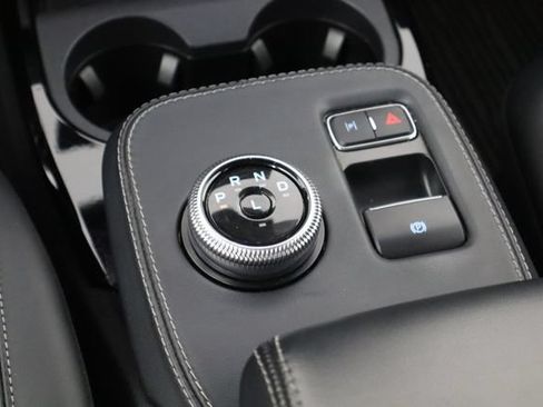 Used 2022 Ford Mustang Mach-E Select AWD/4WD image 25