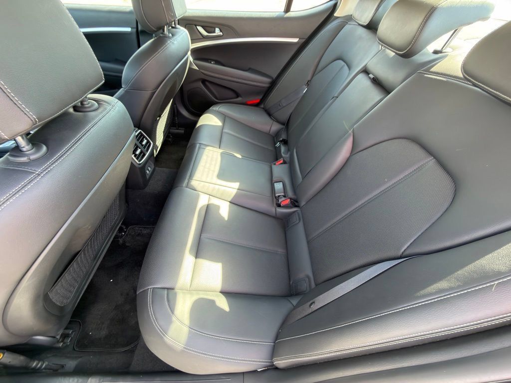 Used 2026 Genesis G70 2.5T RWD image 15