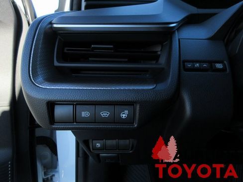 New 2026 Toyota Prius XLE image 10