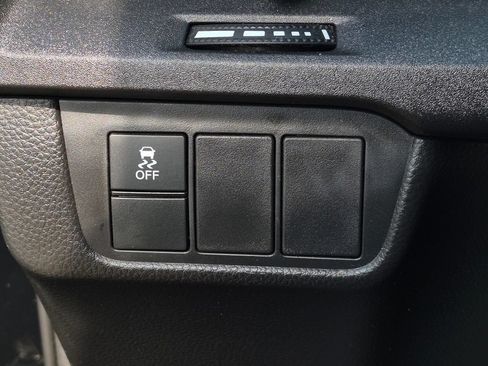 Used 2025 Honda CR-V EX image 16