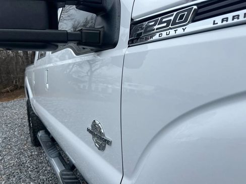 Used 2014 Ford F250 Lariat w/ Lariat Ultimate Package image 10