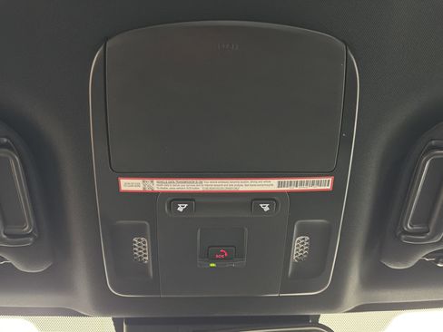 Used 2026 Toyota Camry SE FWD image 17