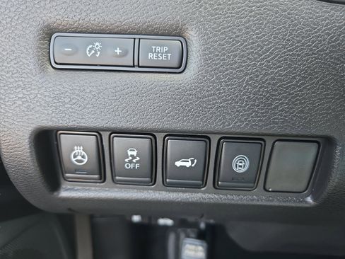 Used 2024 Nissan Murano Platinum w/ Cargo Package image 22