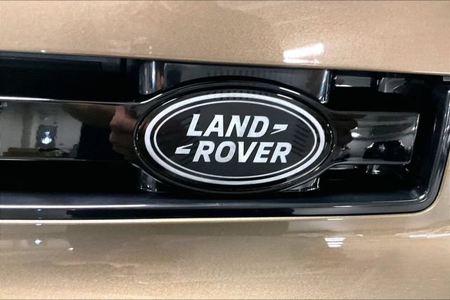 Certified 2026 Land Rover Defender 110 S AWD/4WD image 32