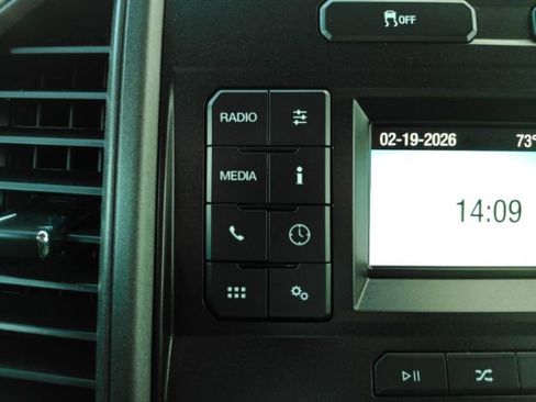 Used 2020 Ford F250 XL w/ Power Equipment Group image 40