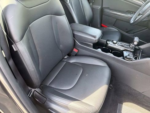Used 2023 Kia Sportage EX AWD/4WD image 10