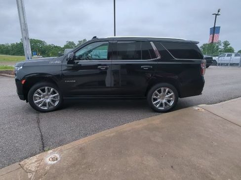 Used 2022 Chevrolet Tahoe High Country AWD/4WD image 33