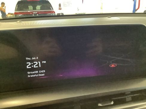 Certified 2023 Kia Telluride S w/ S Sunroof Package AWD/4WD image 29