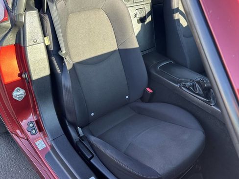 Used 2009 MAZDA MX-5 Miata Sport image 18