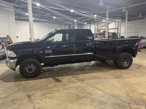 Used 2015 RAM 3500 Laramie image 3
