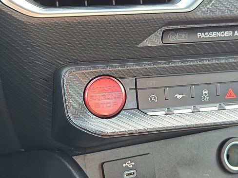 Used 2025 Ford Mustang Premium RWD image 19