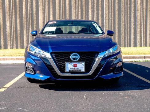 Used 2020 Nissan Altima 2.5 S FWD image 3