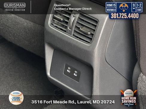Used 2025 Nissan Rogue SV AWD/4WD image 12