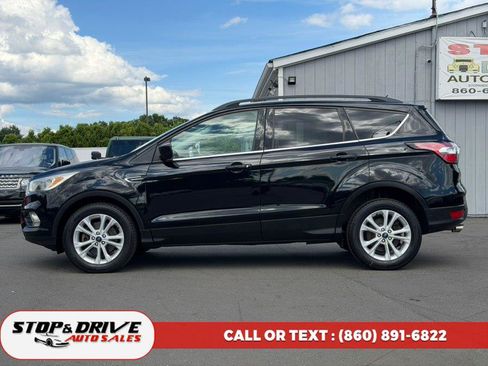 Used 2018 Ford Escape SE AWD/4WD image 8