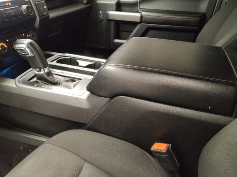 Used 2018 Ford F150 XLT w/ Equipment Group 302A Luxury RWD image 26