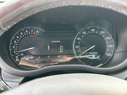 Used 2019 Lincoln MKC Reserve w/ MKC Climate Package image 19