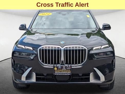 Used 2024 BMW X7 xDrive40i w/ Executive Package AWD/4WD image 11
