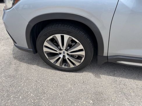 Used 2022 Subaru Ascent Limited w/ Technology Package AWD/4WD image 9