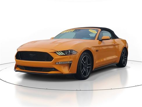 Used 2019 Ford Mustang GT Premium w/ Equipment Group 401A image 2