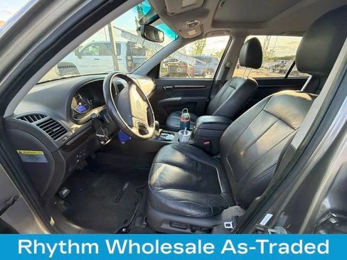 Used 2012 Hyundai Santa Fe Limited FWD image 10