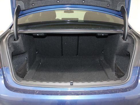 Used 2021 BMW 330i Sedan w/ Convenience Package image 13