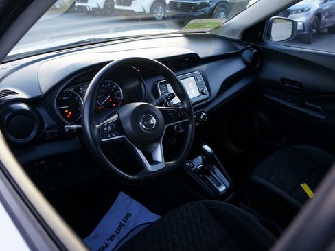 Used 2021 Nissan Kicks S image 12