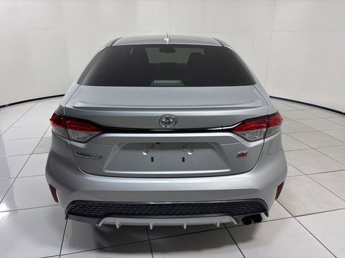 Used 2022 Toyota Corolla SE image 4