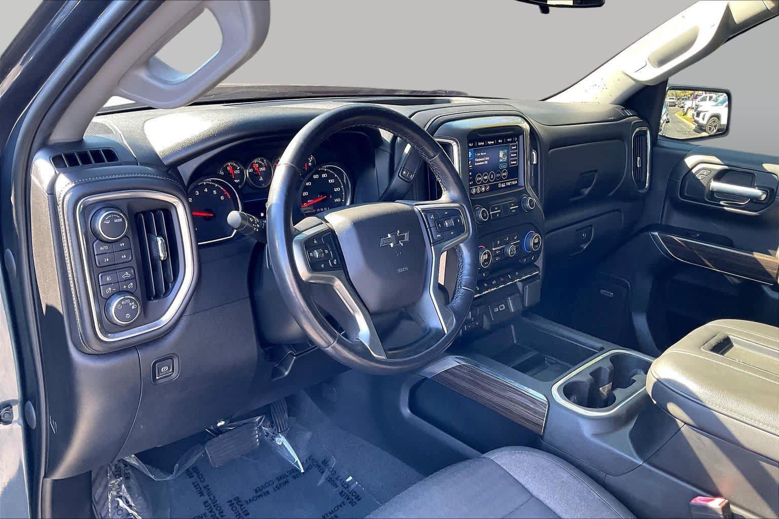 Used 2020 Chevrolet Silverado 1500 RST w/ All-Star Edition AWD/4WD image 14