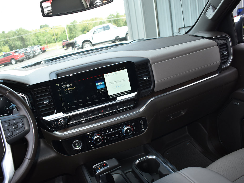 Used 2023 GMC Sierra 1500 SLT w/ SLT Convenience Package AWD/4WD image 20