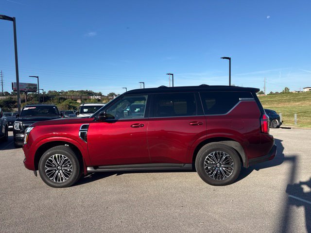 Used 2025 Nissan Armada Platinum AWD/4WD image 2