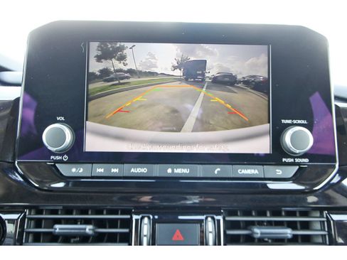 Certified 2025 Nissan Pathfinder SV FWD image 26