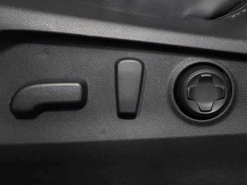 Used 2024 Subaru Outback Touring XT image 32