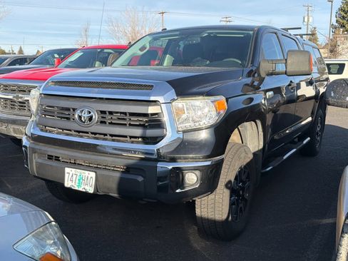 Used 2014 Toyota Tundra SR5 image 1